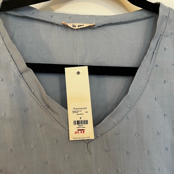NWT Francesca’s Short Sleeve Blue Blouse - Picture 3 of 4